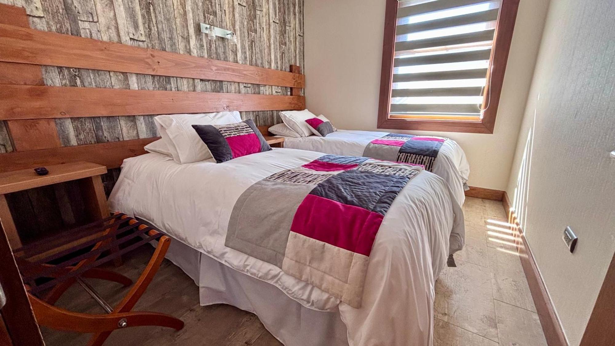 Entre Cumbres Hotel&Apart Hotel Coyhaique Bagian luar foto