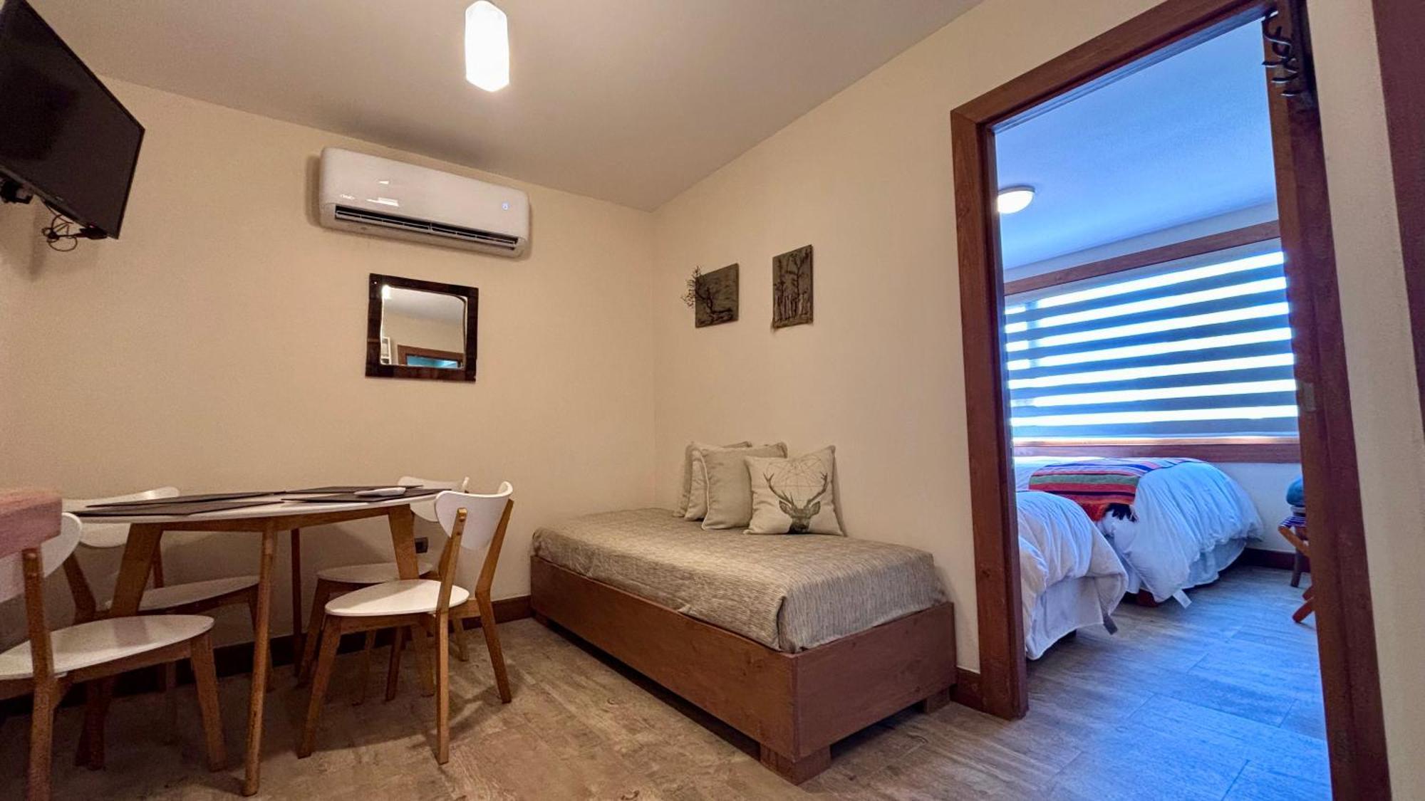 Entre Cumbres Hotel&Apart Hotel Coyhaique Bagian luar foto