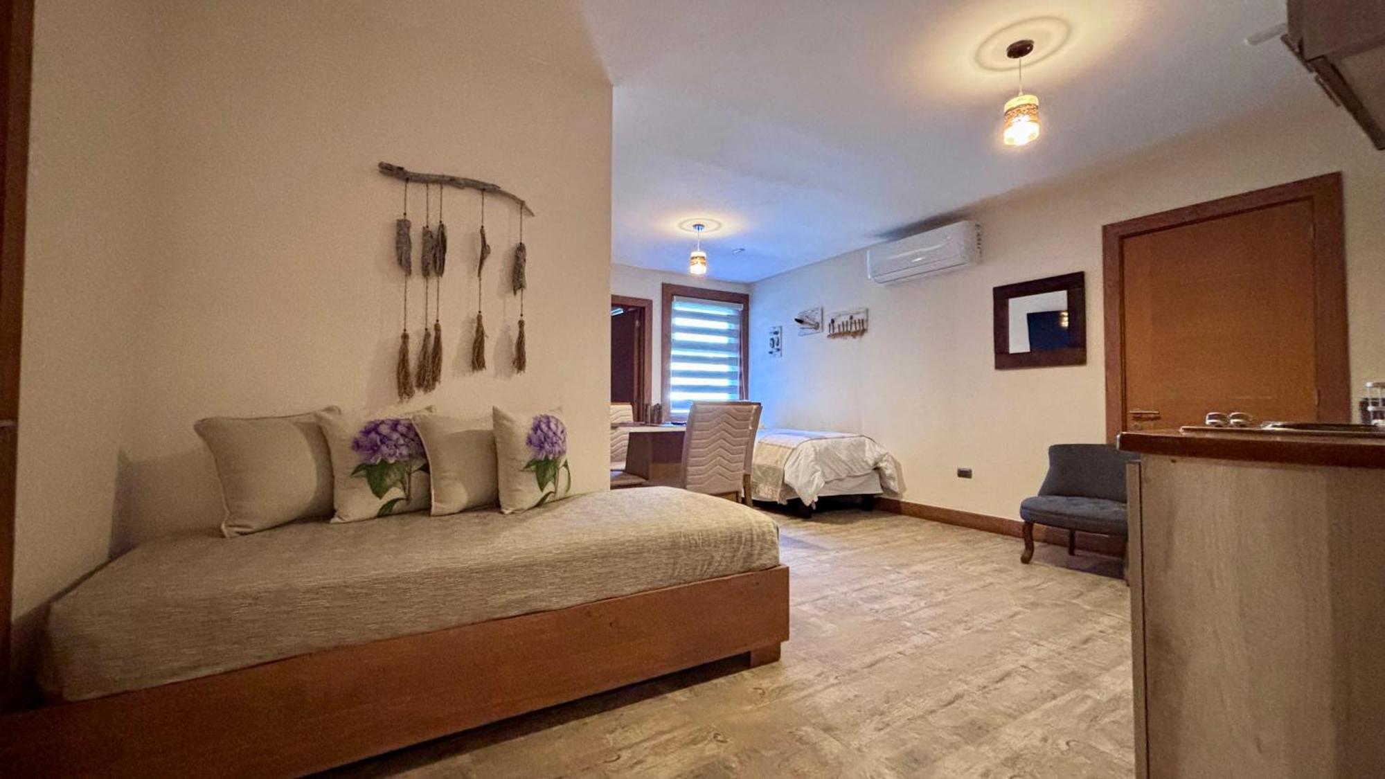 Entre Cumbres Hotel&Apart Hotel Coyhaique Bagian luar foto