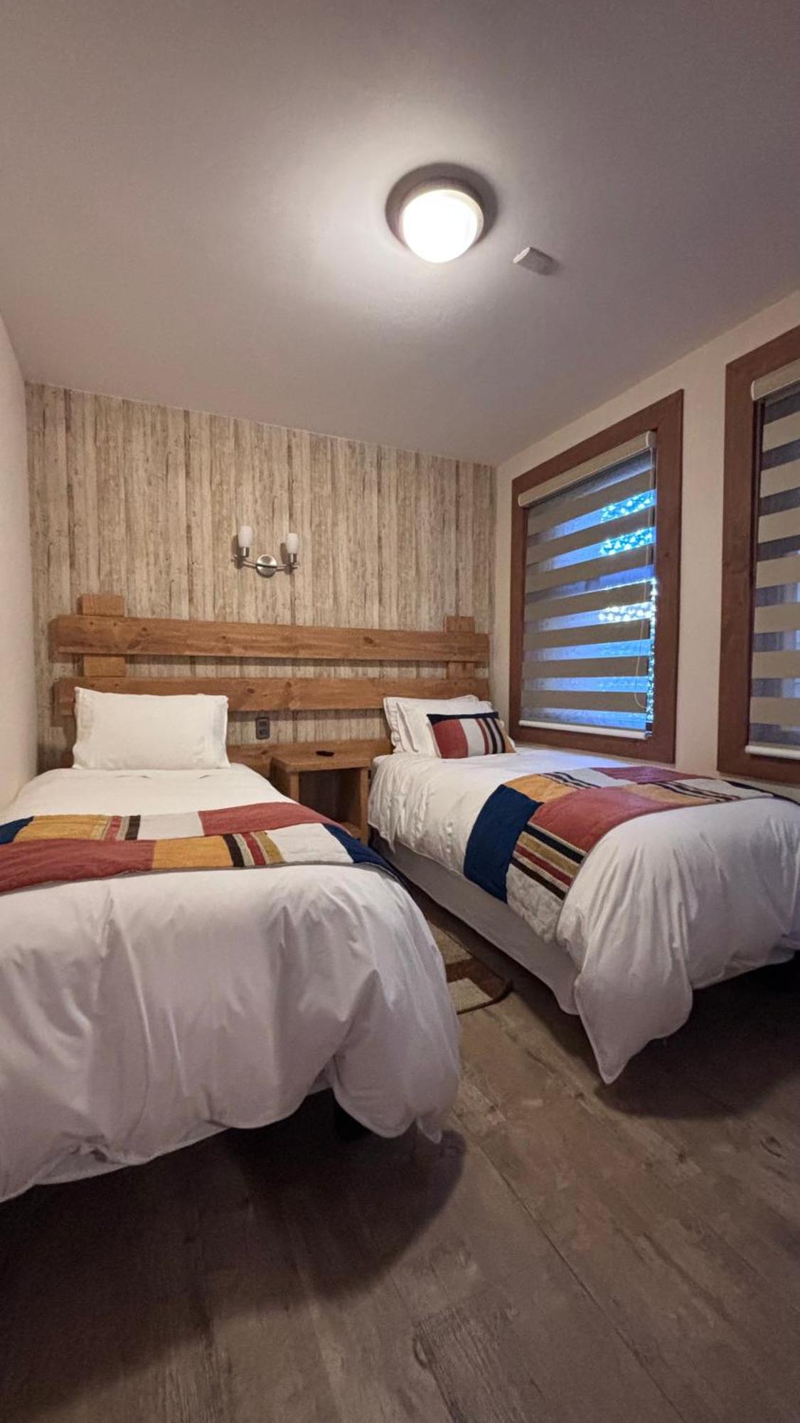 Entre Cumbres Hotel&Apart Hotel Coyhaique Bagian luar foto