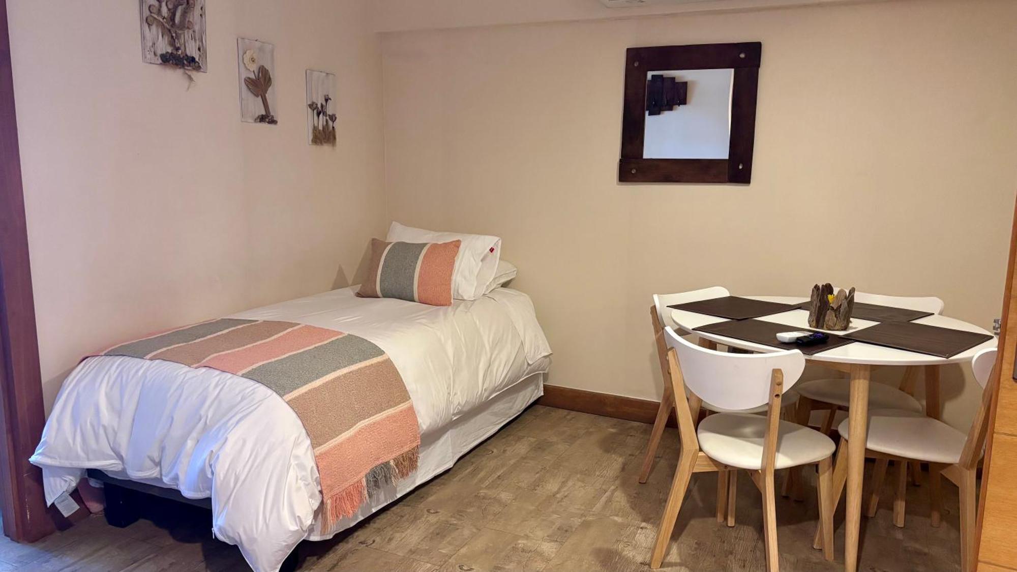 Entre Cumbres Hotel&Apart Hotel Coyhaique Bagian luar foto