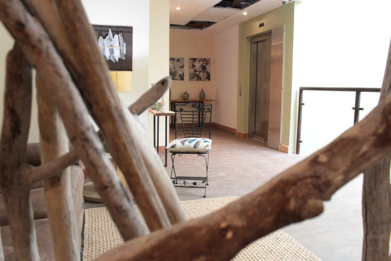 Entre Cumbres Hotel&Apart Hotel Coyhaique Bagian luar foto